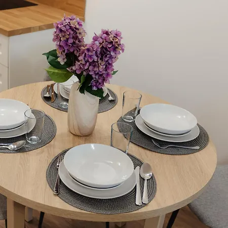 Lejlighed Bory Retreat With Balcony And Parking Space Bratislava