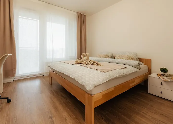 Bory Retreat With Balcony And Parking Space Apartamento