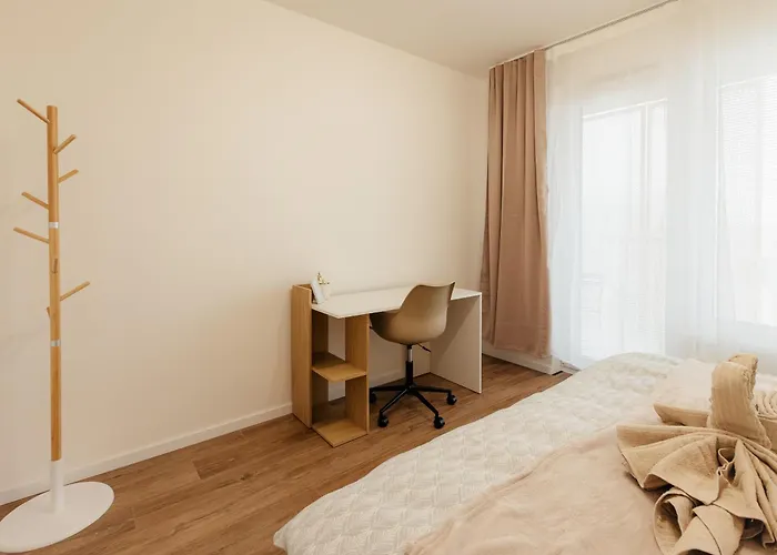 Bory Retreat With Balcony And Parking Space *