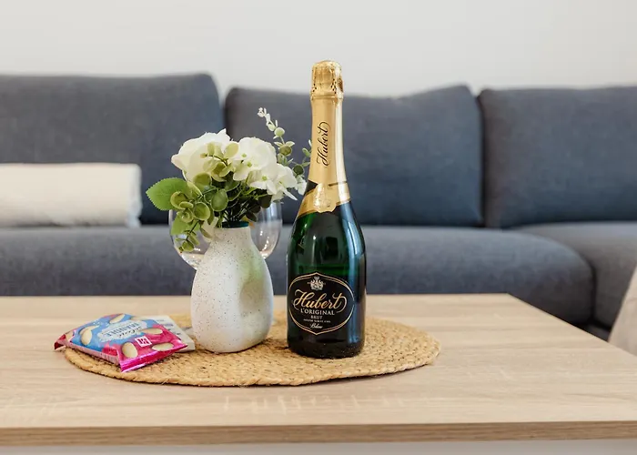 Appartement Bory Retreat With Balcony And Parking Space Bratislava